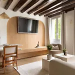 Refurbished - 2br 6p - Chatelet * Paříž