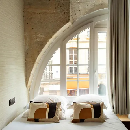 Refurbished - 2br 6p - Chatelet Apartmán *