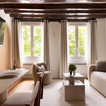 Refurbished - 2br 6p - Chatelet * Paříž