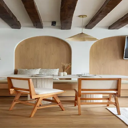 Refurbished - 2br 6p - Chatelet
