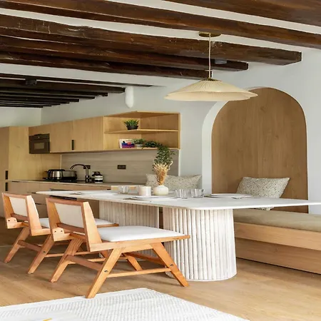 Refurbished - 2br 6p - Chatelet